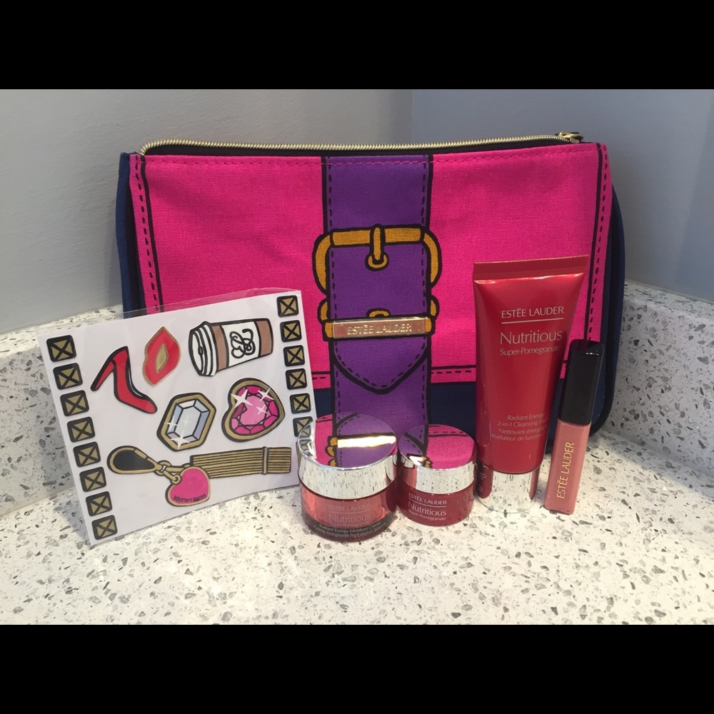 Estée Lauder Nutritious Pomegranate set